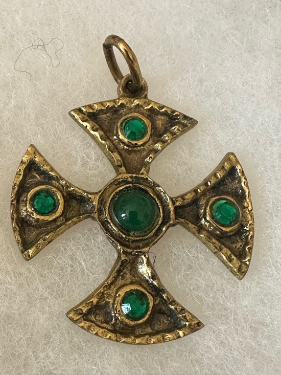 Jewelry - Vintage Gold/Brass Toned Celestial Cross with Green Stones
